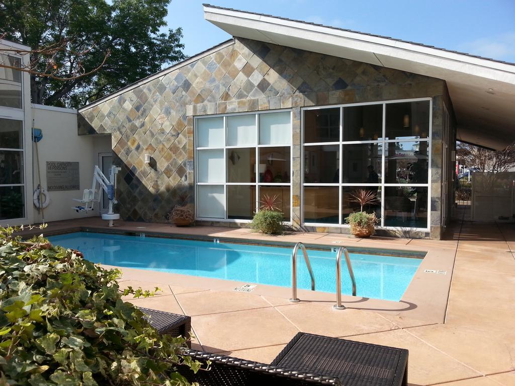 Corporate Inn Sunnyvale - All-Suite Hotel Exterior foto